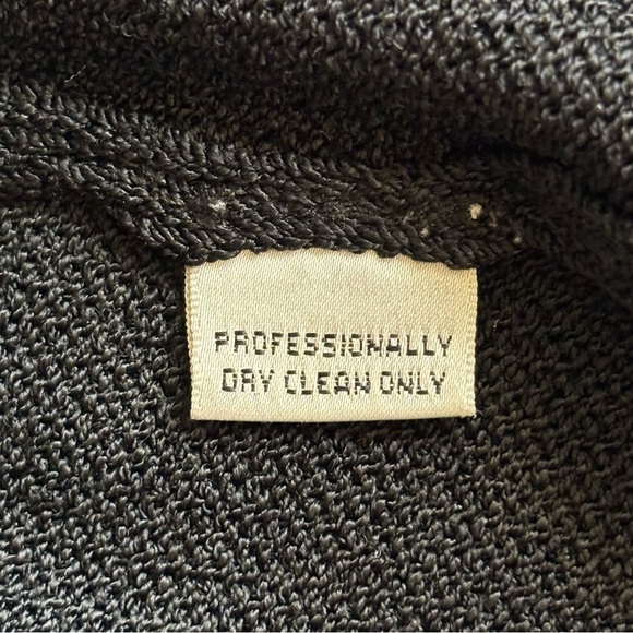 ST JOHN BLACK PANTS SIZE 8 - Picture 4 of 7